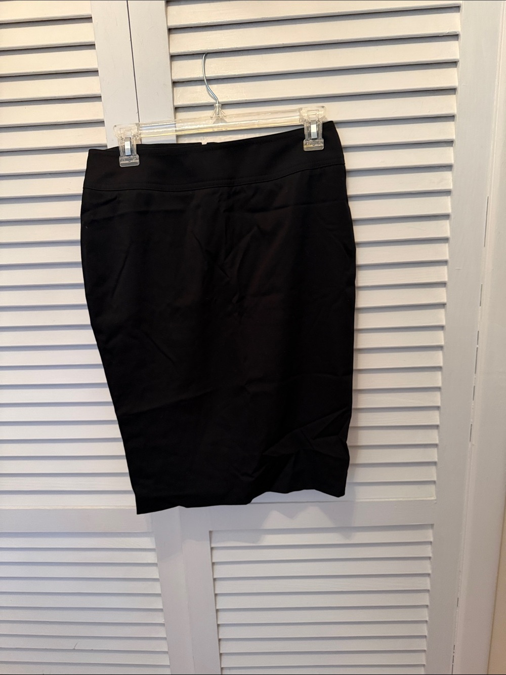 New original Gucci Classic Black Pencil Skirt with gold metal signature size 38